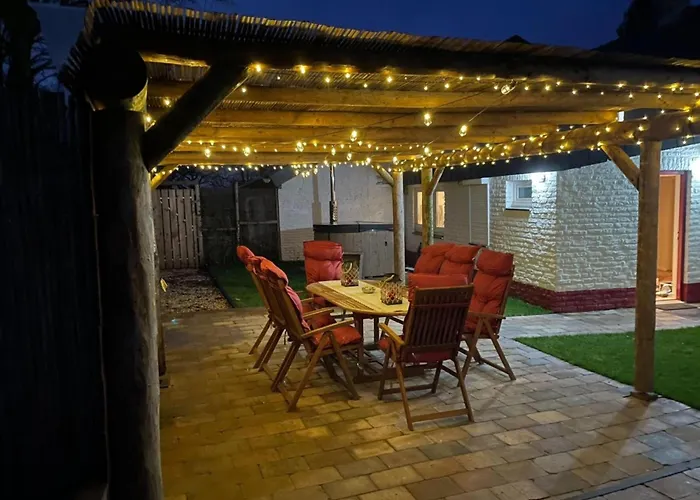 Landsraderhoefke - 1 *