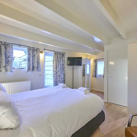 Semesterbostad Landsraderhoefke - 1 *